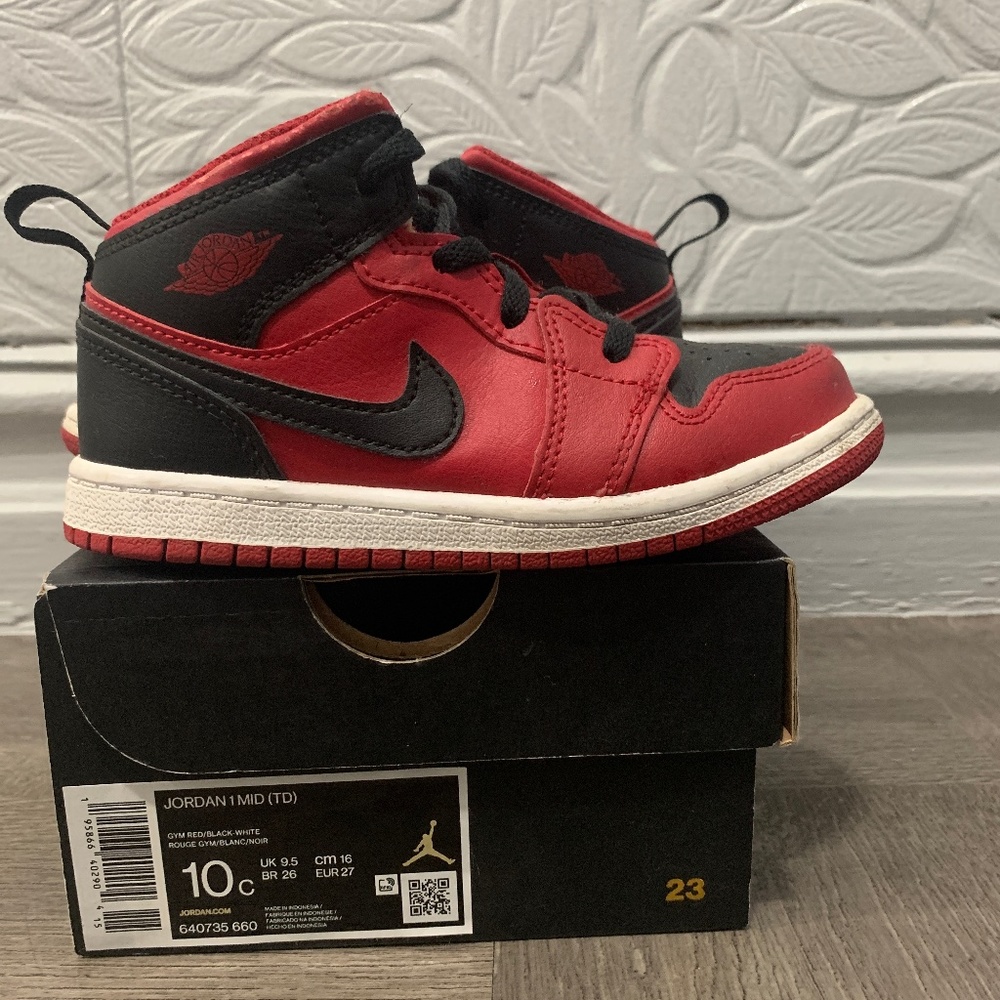 Little Kids Air Jordan 1